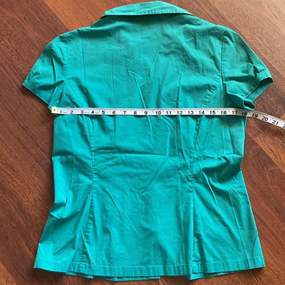 LOFT Tailored Cap Sleeve Buttondown - Picture 7 of 10